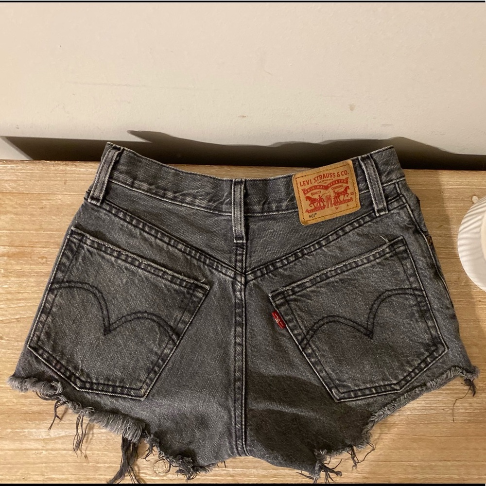 501 Levi shorts